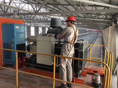 �X�V�Ͻ�ֹ�˾�z���˸ߜ����ع���һ��