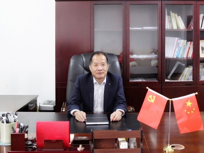 ������ι�˾�hί��ӛ�������L�ߕԱ������������´��R�~